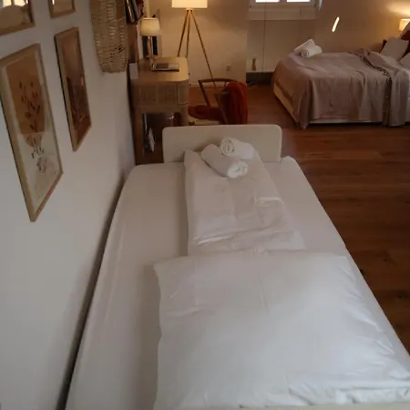 Gemuetliches Boho Studio Apartment In Der Altstadt Kronbergs Kronberg im Taunus Exterior foto