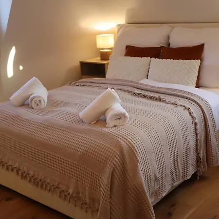 Gemuetliches Boho Studio Apartment In Der Altstadt Kronbergs Kronberg im Taunus Exterior foto